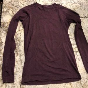 LULULEMON long sleeve swiftly tech